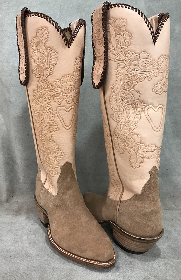 Fully fitted and carved "Summer Dean" Boots. Combining Buckaroo Custom Boots & Los Vaqueros Saddlery work in one pair.