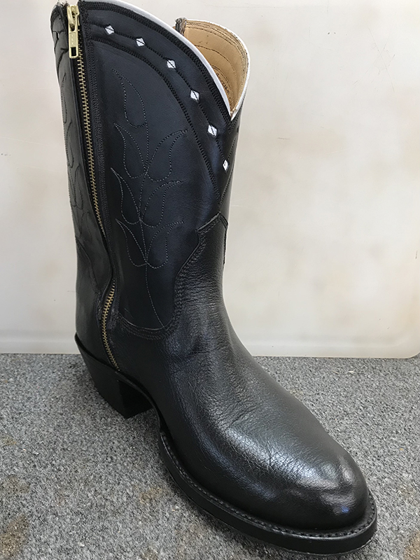 Custom Cowboy Boots with side zipper by Buckaroo Custom Boots.