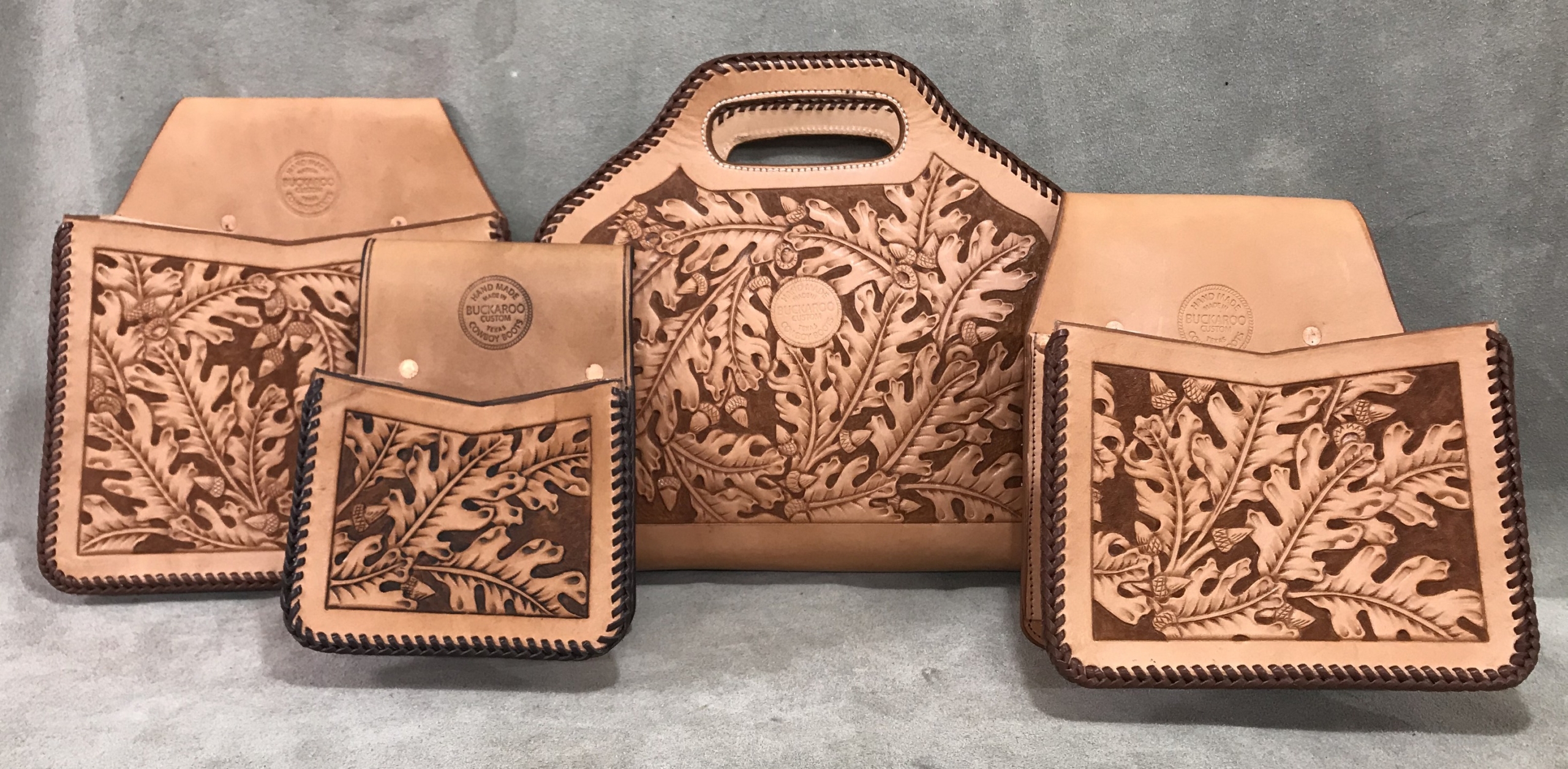 Los Vaqueros Saddlery by Bruce Bowers "Shooting Sports" bag.
